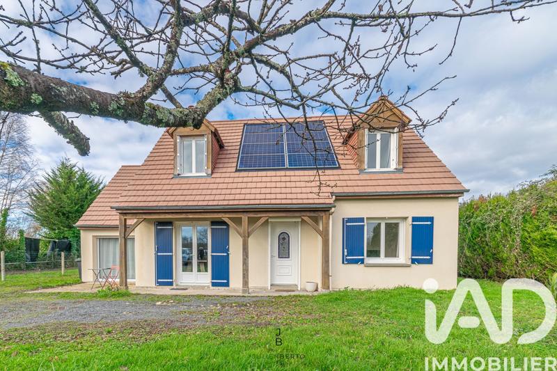 Maison de village - 131 m² - 6 pièces