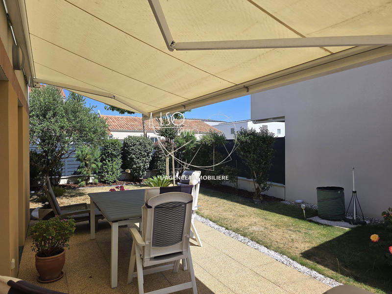 Maison traditionnelle - 94 m² - 4 pièces