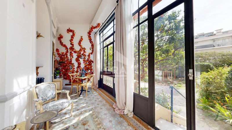 Appartement - 67 m² - 2 pièces