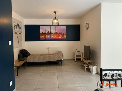 Appartement - 75 m² - 3 pièces
