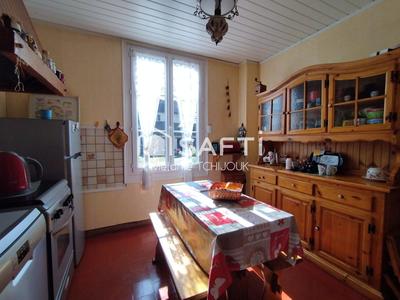 Maison - 150 m² - 5 pièces