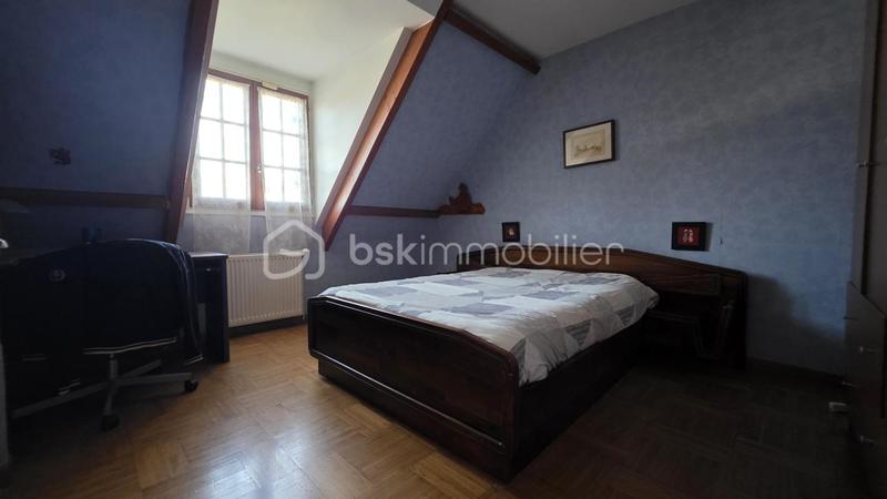 Maison - 169 m² - 8 pièces