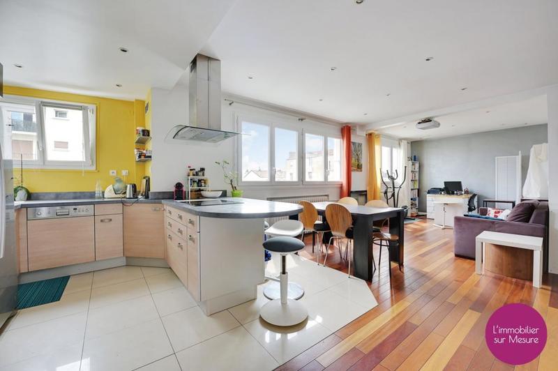 Penthouse - 77 m² - 4 pièces