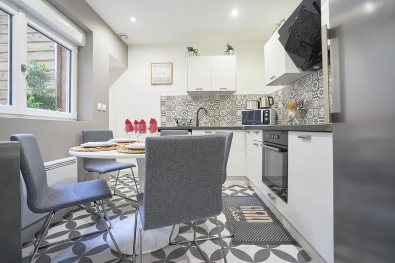 Maison - 101 m² - 6 pièces