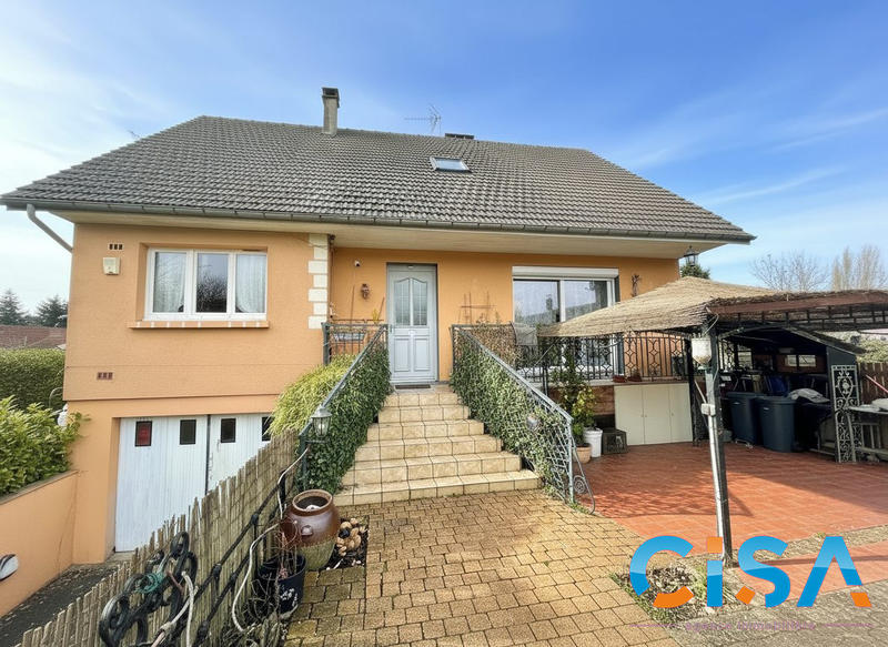 Maison - 130 m² - 6 pièces