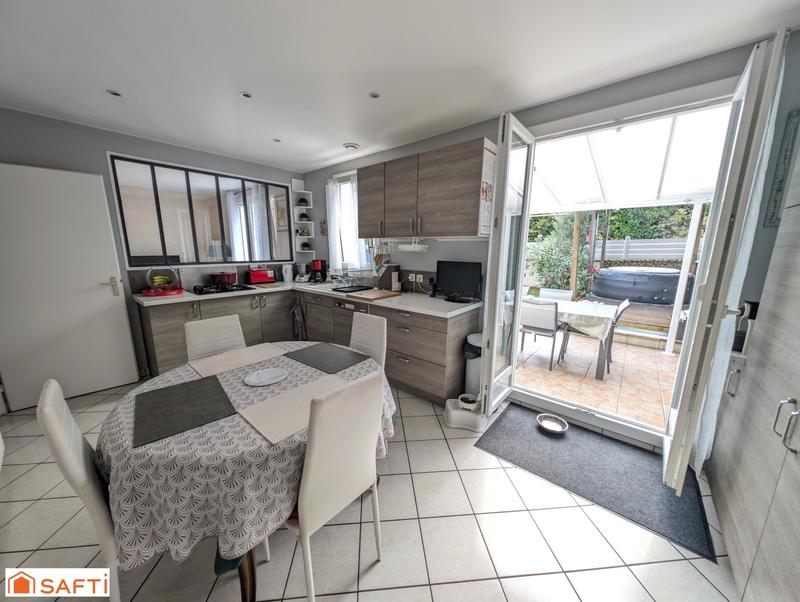 Maison - 117 m² - 5 pièces