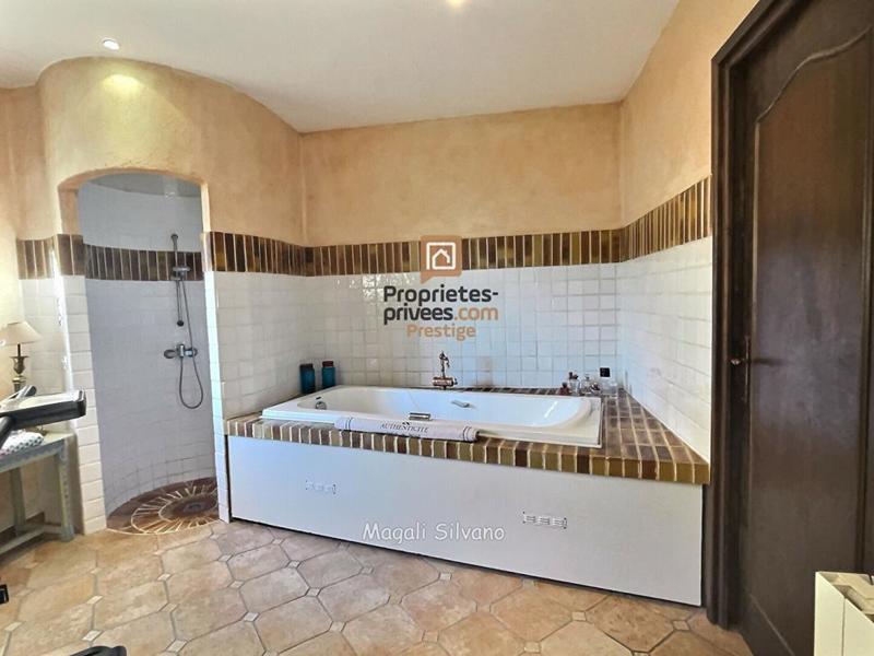 Villa - 173 m² - 5 pièces