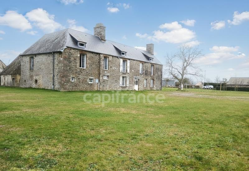 Maison - 211 m² - 8 pièces