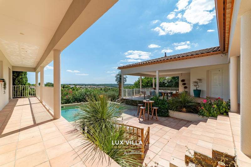 Villa - 180 m² - 7 pièces