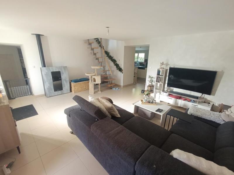 Maison - 127 m² - 4 pièces