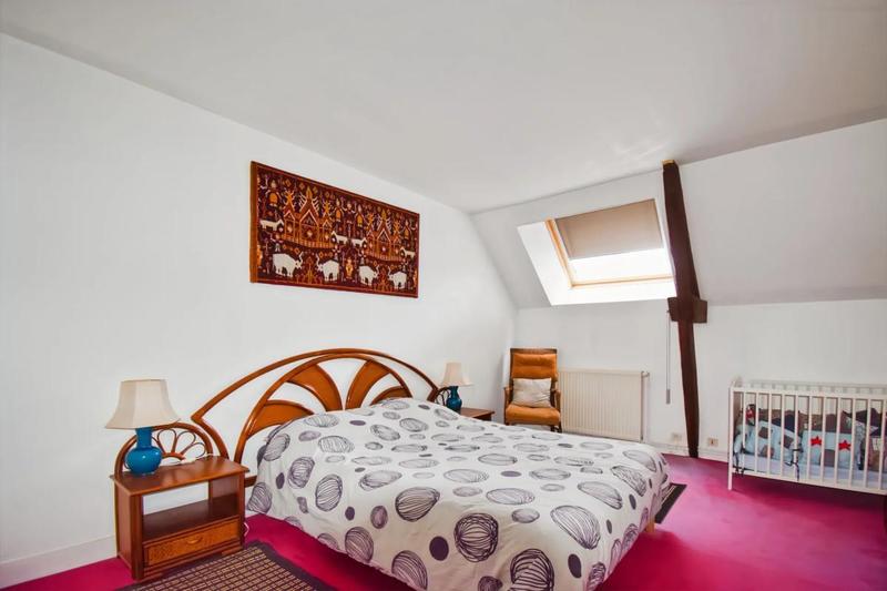 Maison - 319 m² - 10 pièces