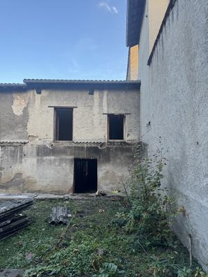 Maison - 100 m² - 2 pièces