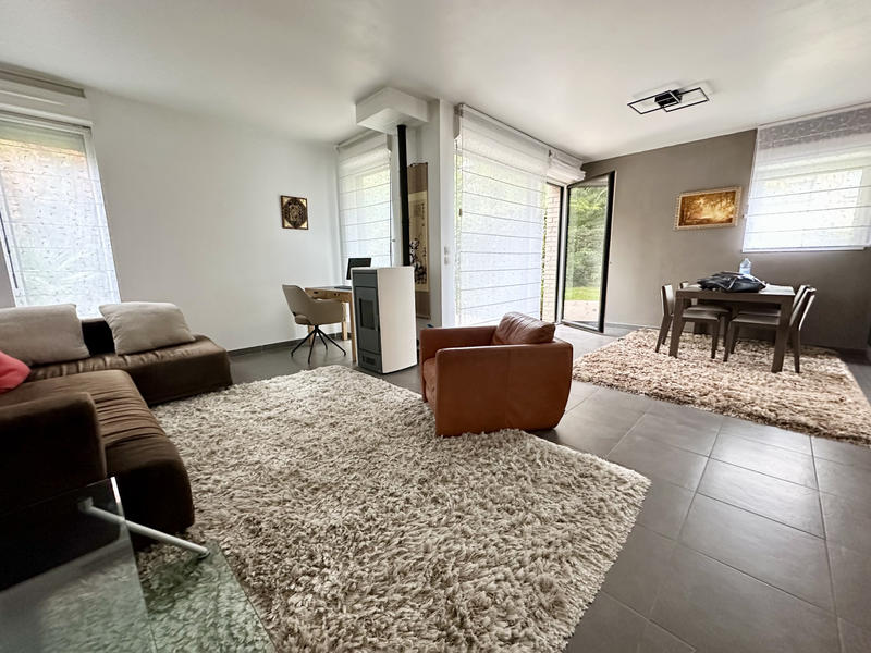 Maison - 107 m² - 6 pièces