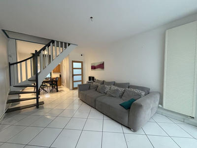 Maison - 97 m² - 4 pièces