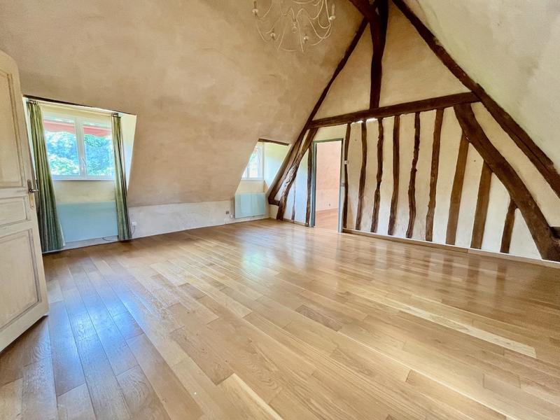 Maison - 267 m² - 7 pièces