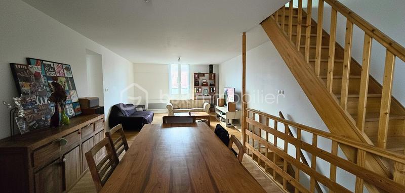 Immeuble - 235 m² - 10 pièces