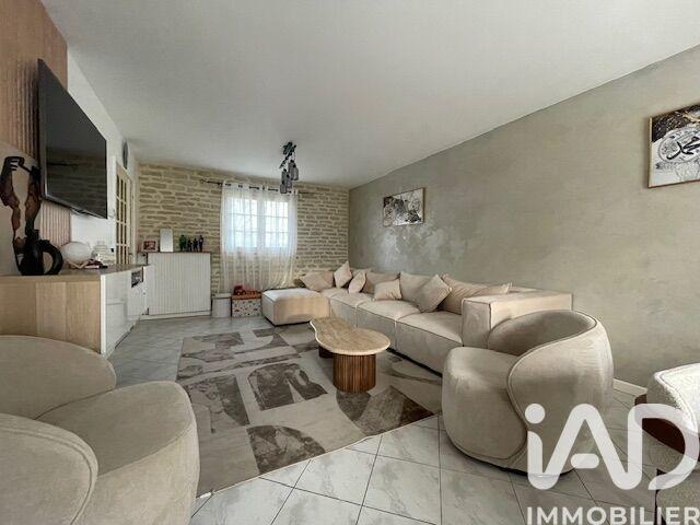Maison - 88 m² - 5 pièces