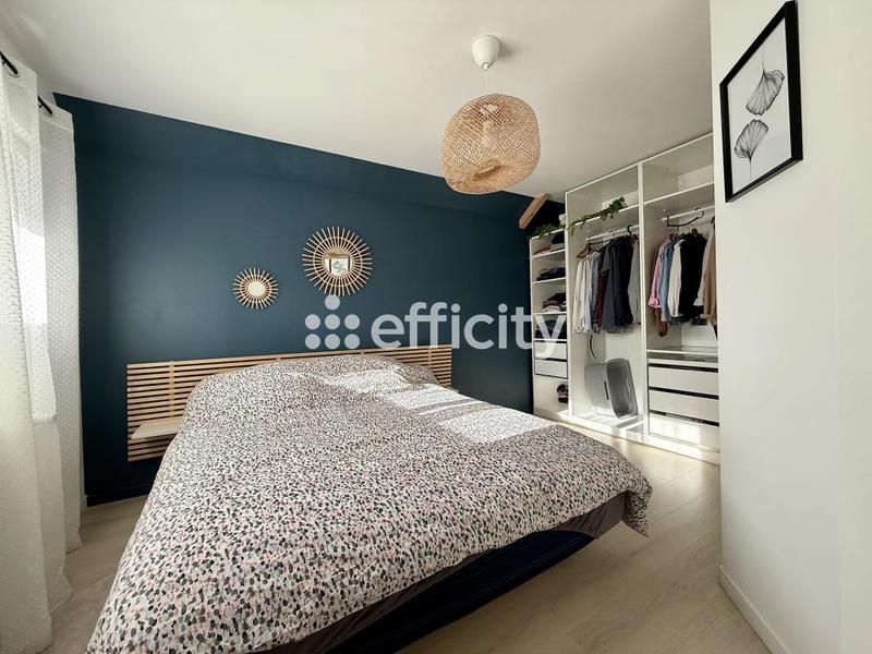 Pavillon - 101 m² - 6 pièces