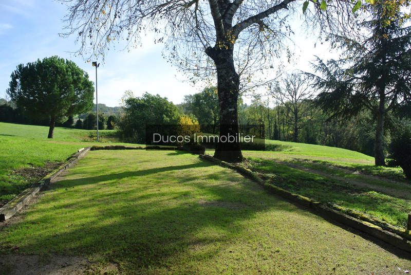 Maison - 280 m² - 6 pièces