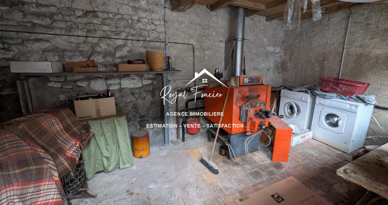 Maison ancienne - 102 m² - 7 pièces