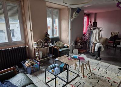 Maison - 91 m² - 5 pièces