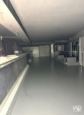 Local commercial - 200 m²