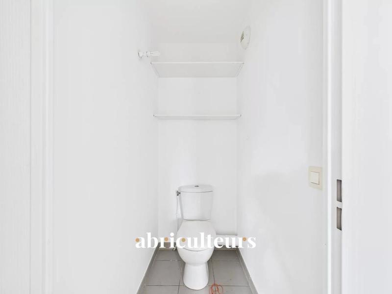 Appartement ancien - 71 m² - 3 pièces