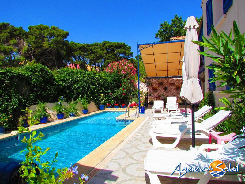 Maison - 181 m² - 6 pièces