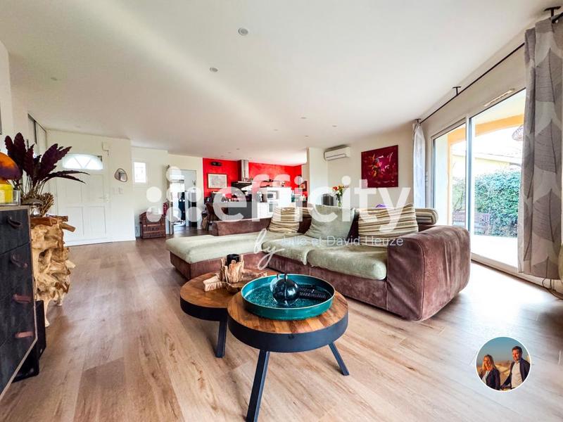 Maison - 125 m² - 5 pièces