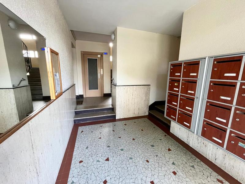 Appartement - 85 m² - 4 pièces