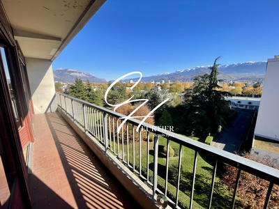 Appartement - 114 m² - 4 pièces