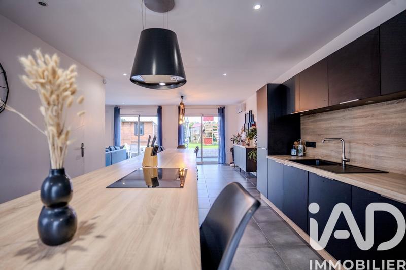 Maison - 155 m² - 6 pièces