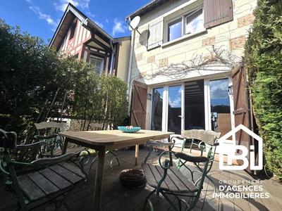 Maison - 83 m² - 5 pièces