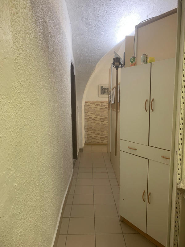 Fonds de commerce - Magasins - 162 m²