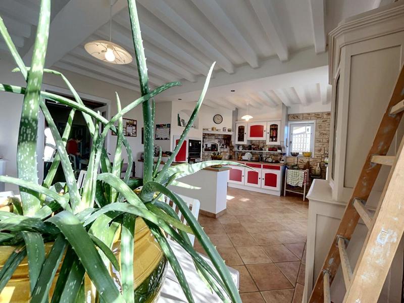 Maison - 167 m² - 6 pièces