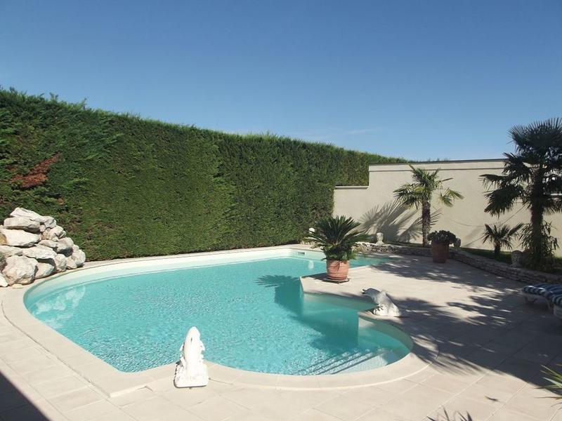 Maison traditionnelle - 132 m² - 5 pièces