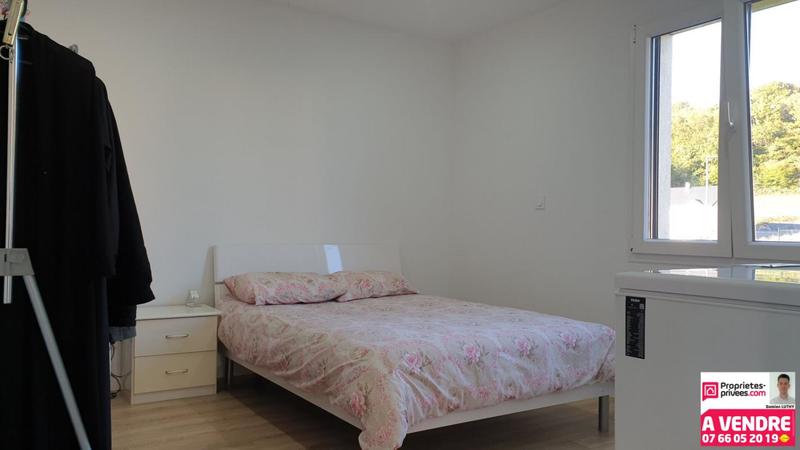 Maison - 213 m² - 8 pièces