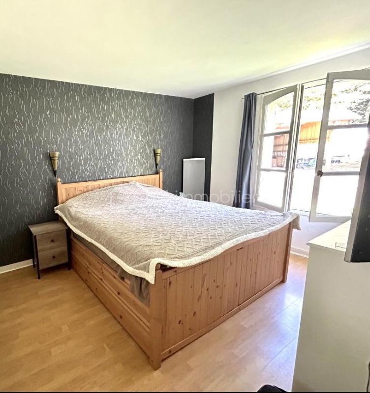 Maison - 135 m² - 7 pièces