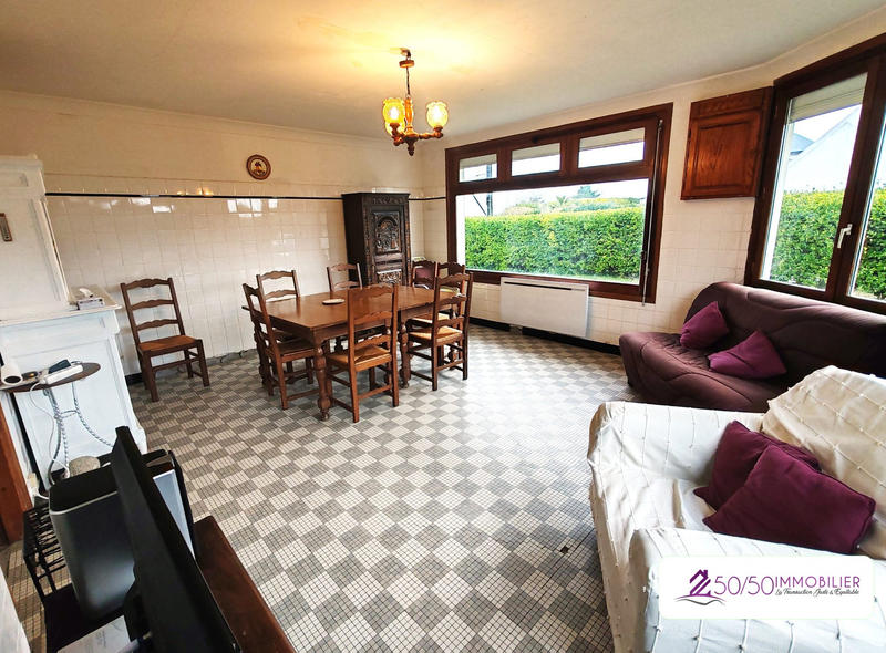 Maison - 95 m² - 6 pièces