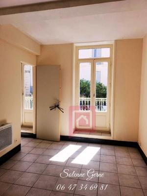 Immeuble - 220 m² - 10 pièces