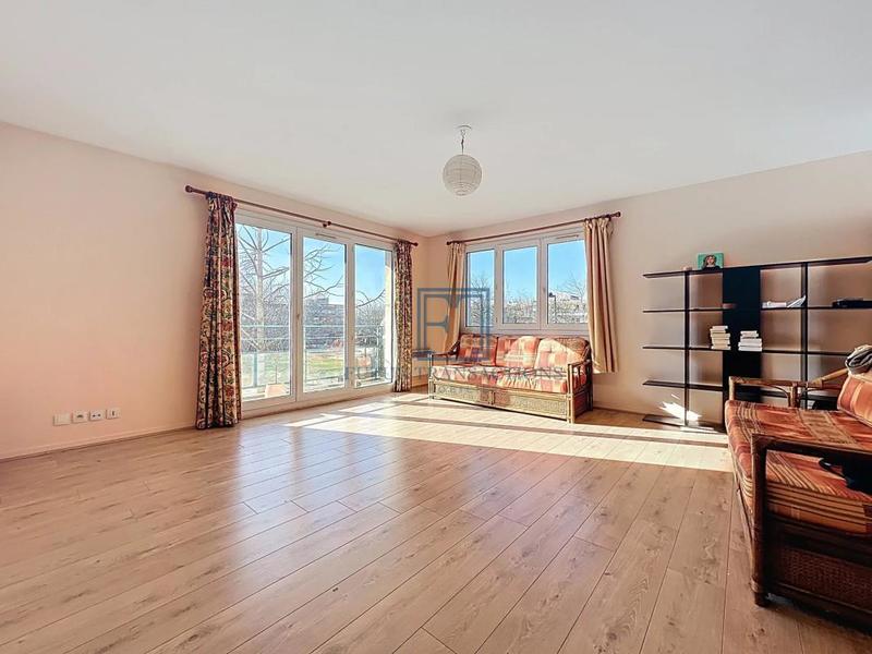 Appartement - 69 m² - 3 pièces