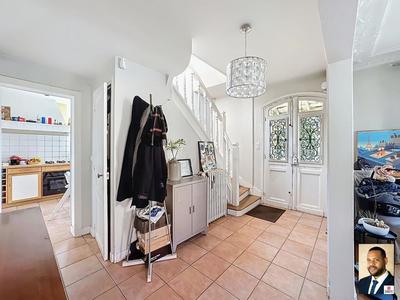 Maison - 150 m² - 6 pièces