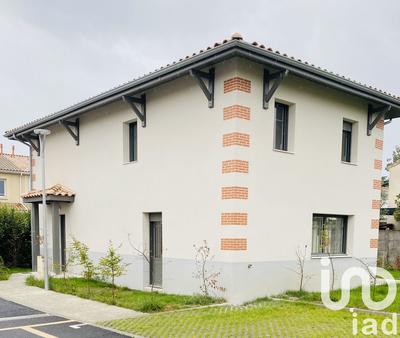 Maison - 142 m² - 5 pièces