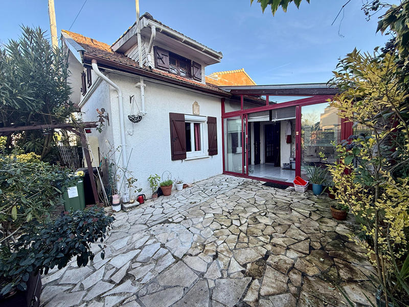 Maison - 80 m² - 3 pièces