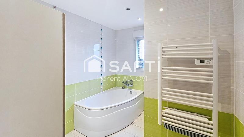 Maison - 167 m² - 6 pièces