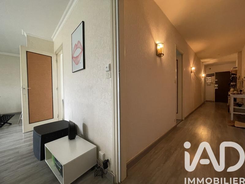 Appartement - 100 m² - 5 pièces