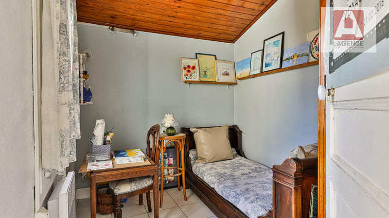 Maison - 178 m² - 8 pièces