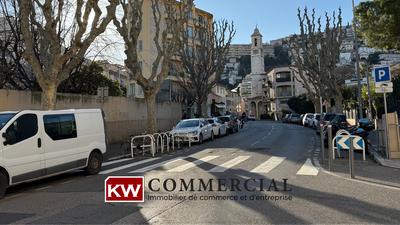 Fonds de commerce - Magasins - 70 m²