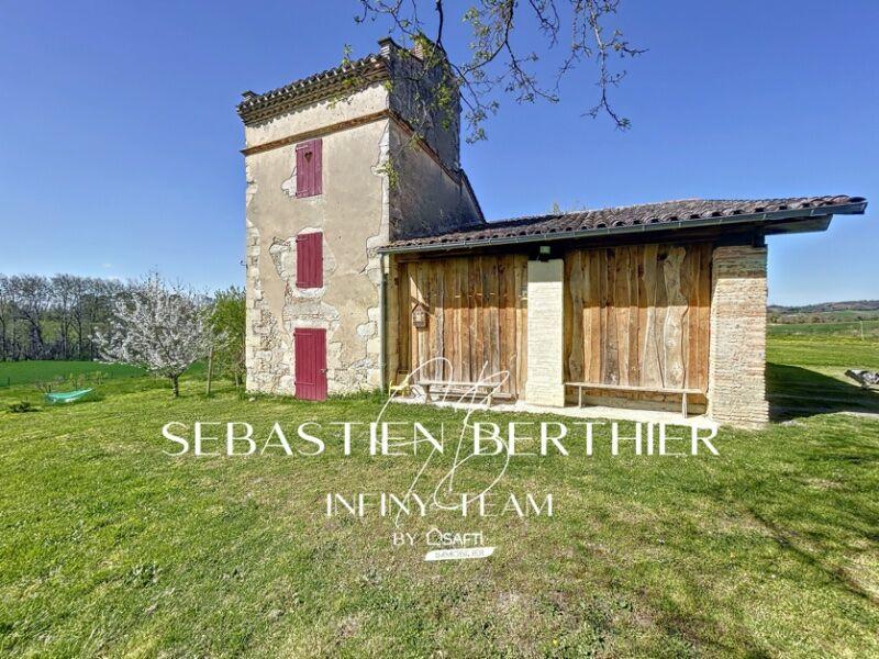 Maison - 180 m² - 6 pièces