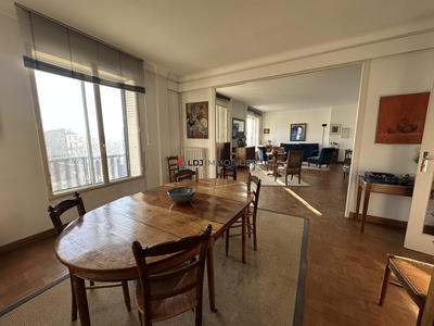 Appartement - 160 m² - 5 pièces